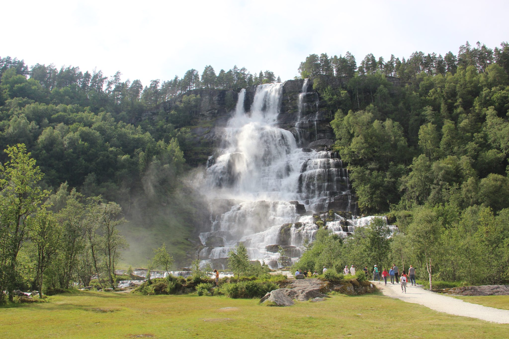 isha tours scandinavia